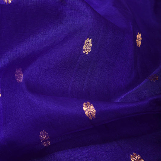 Traditional Weaving Techniques in Chanderi Sarees Explored