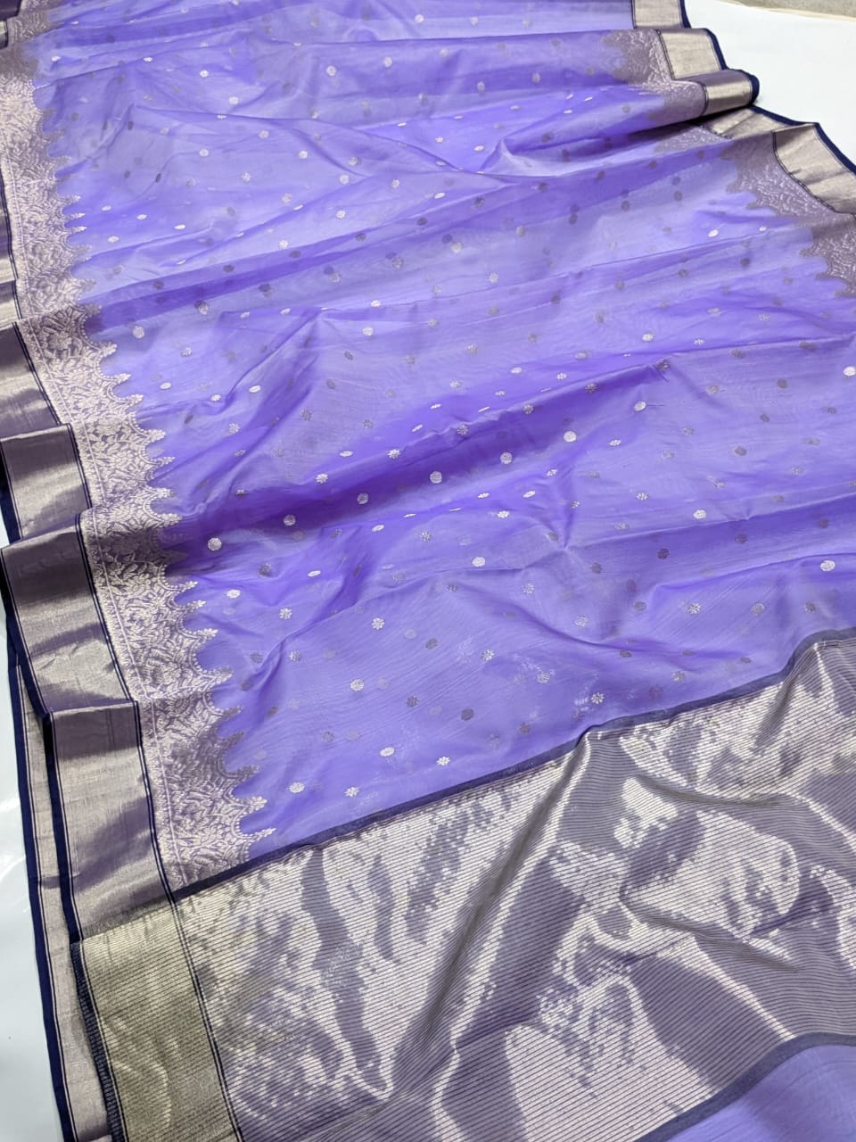 Silver zare all over small motif saree