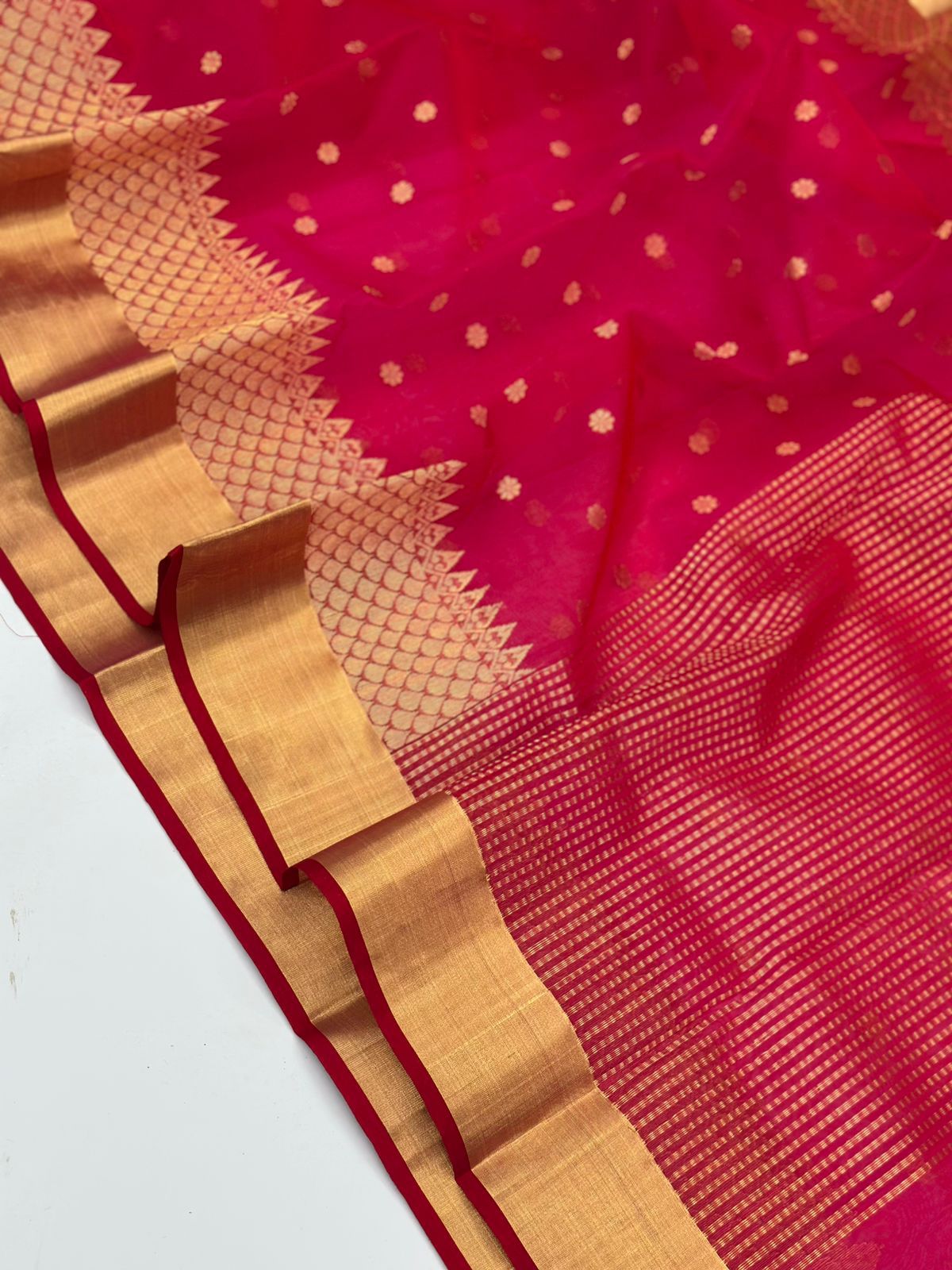 Chanderi pure handwoven silk saree