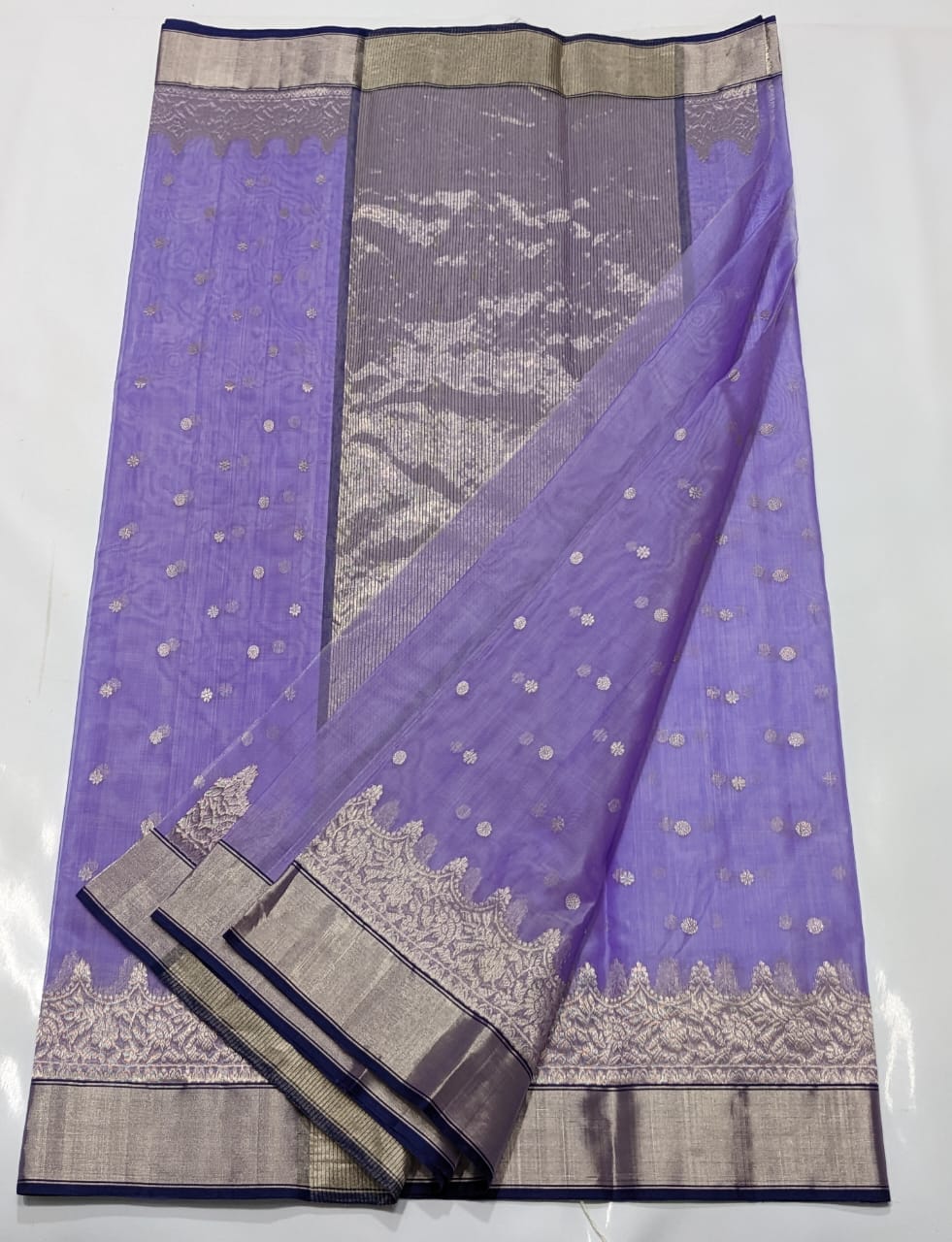 Silver zare all over small motif saree